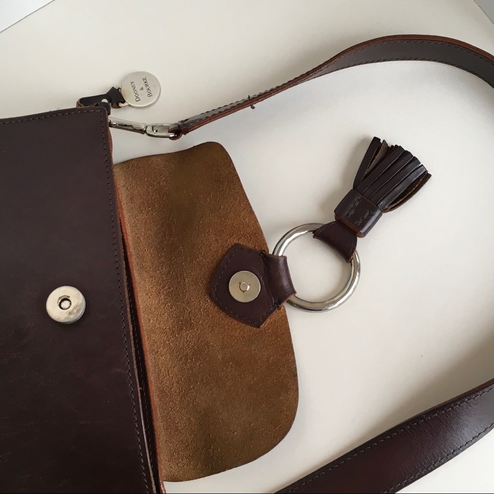 Vtg Dooney & Bourke brown purse bag Italy tassel - Picture 6 of 8